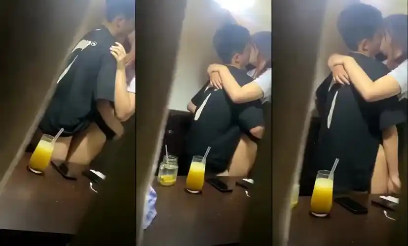 Tuổi mới lớn đi cà phê các em cởi đồ chịch vô tư